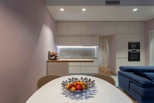 flat dining