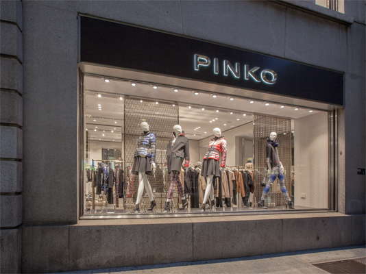 vetrina pinko torino